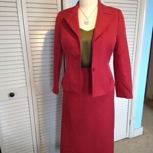 Red skirted suit size 10 petite